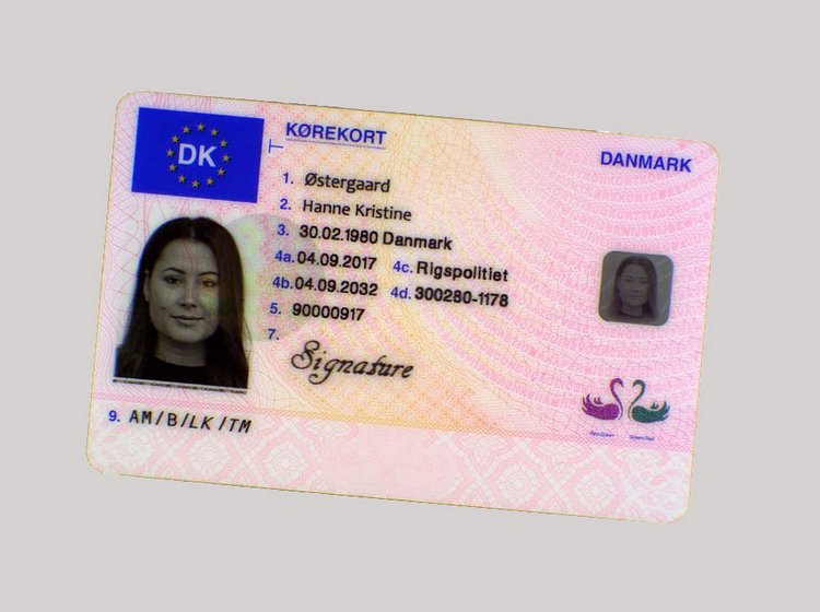 Køb registreret kørekort online